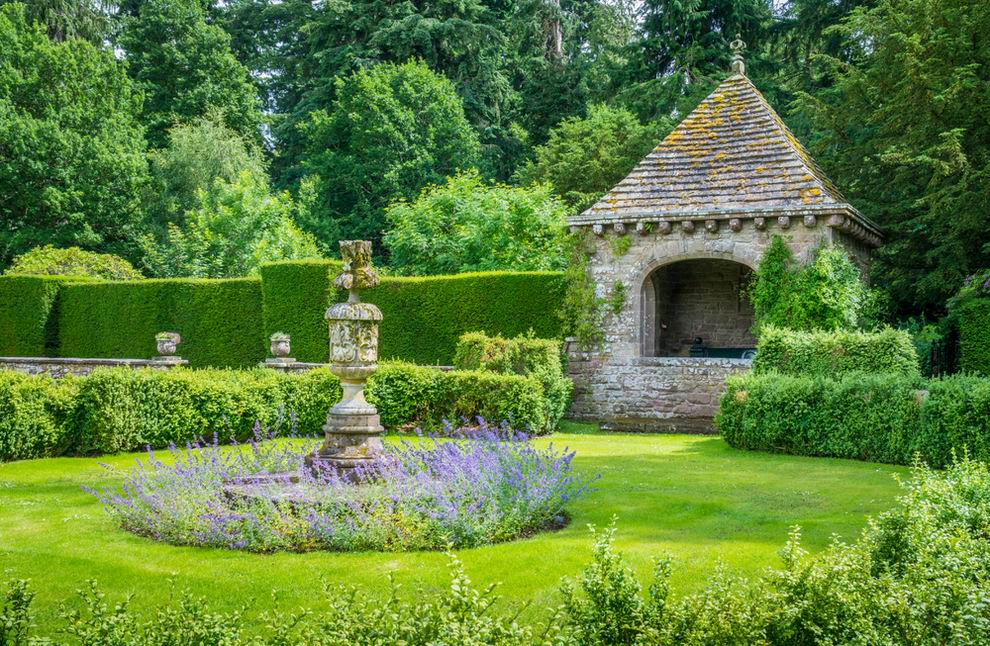 Glamis Castle kert